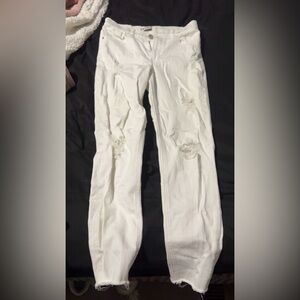🤍Women's ripped Jeans 
size 4